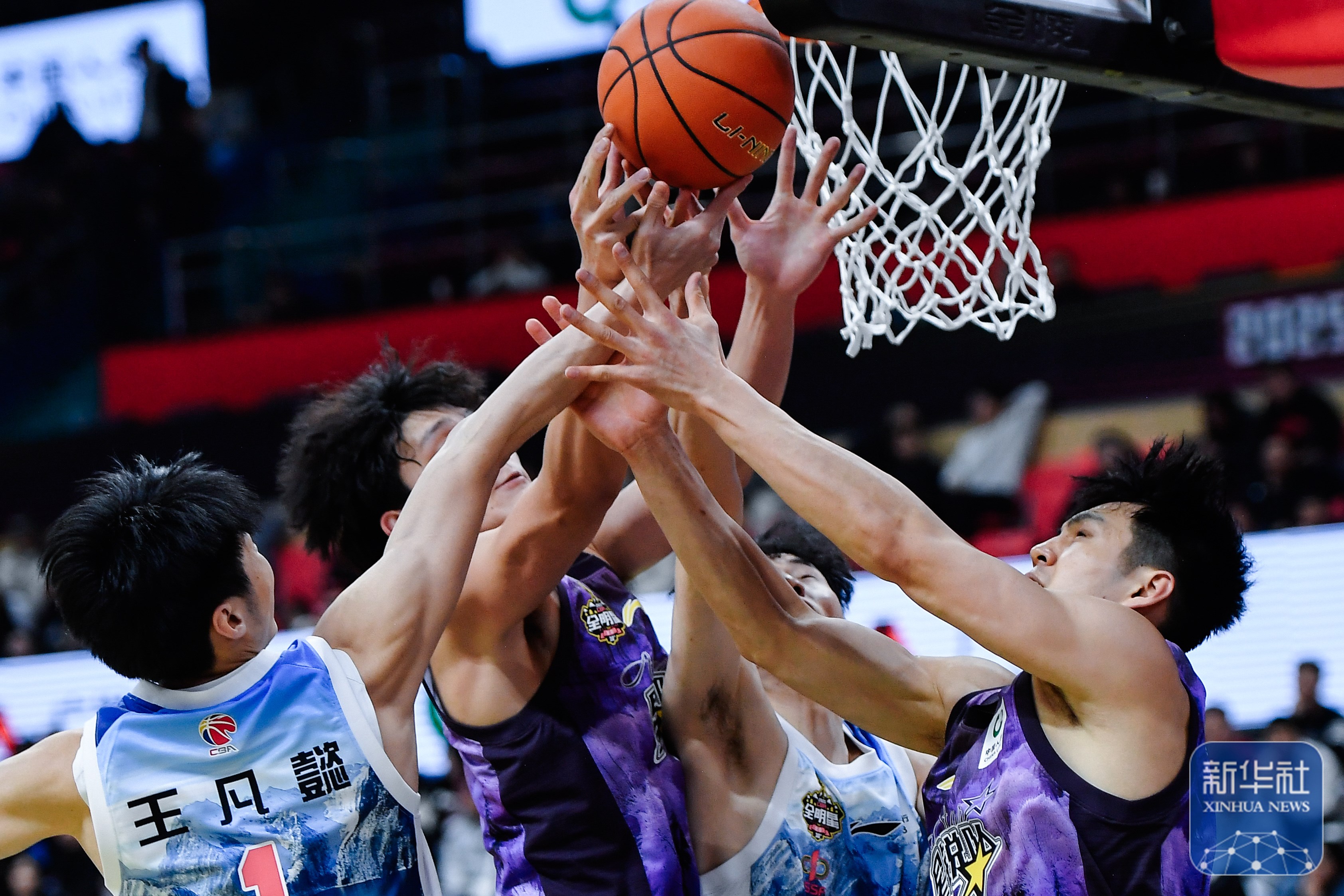 九游体育官方登录入口-包含吉林队球员在比赛中展现出令人意外的实力的词条