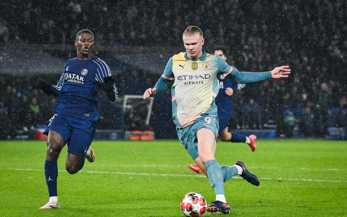 曼城客场惨败巴黎圣日耳曼,遗憾离开欧冠赛场! 曼城客场惨败巴黎圣日耳曼,遗憾离开欧冠赛场!