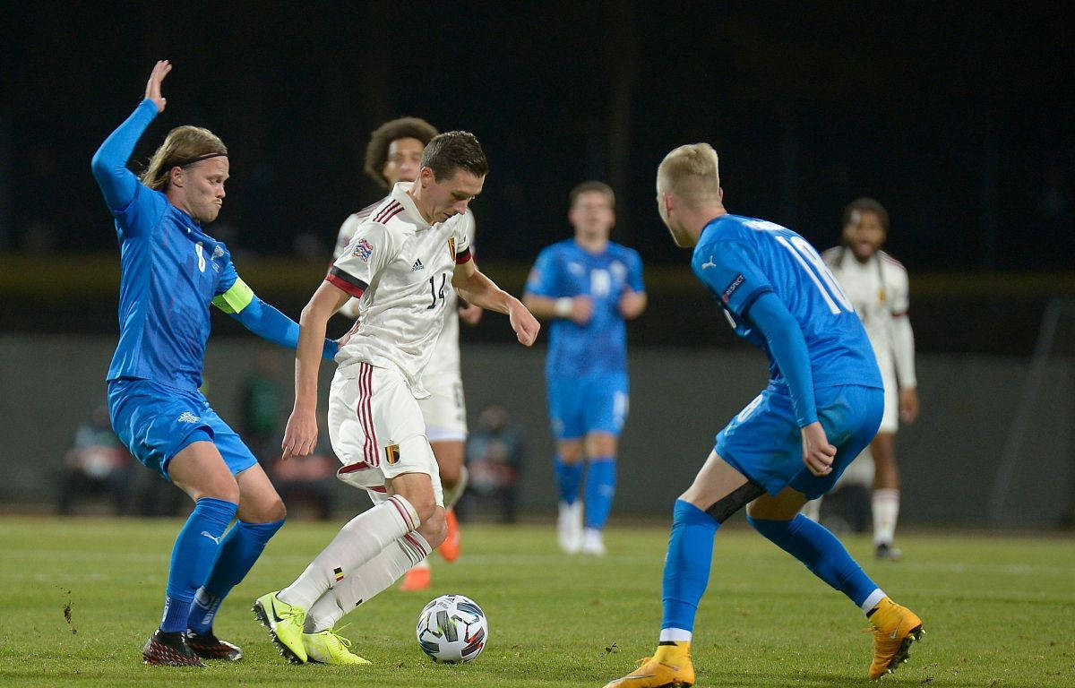 欧预赛:塞尔维亚击败克罗地亚,小组领跑 欧预赛:塞尔维亚击败克罗地亚,小组领跑