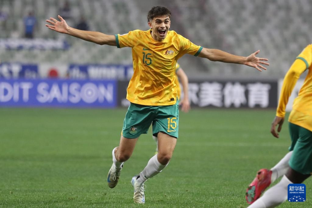 九游体育亚洲官网-澳大利亚奇迹夺得综合男子团体冠军