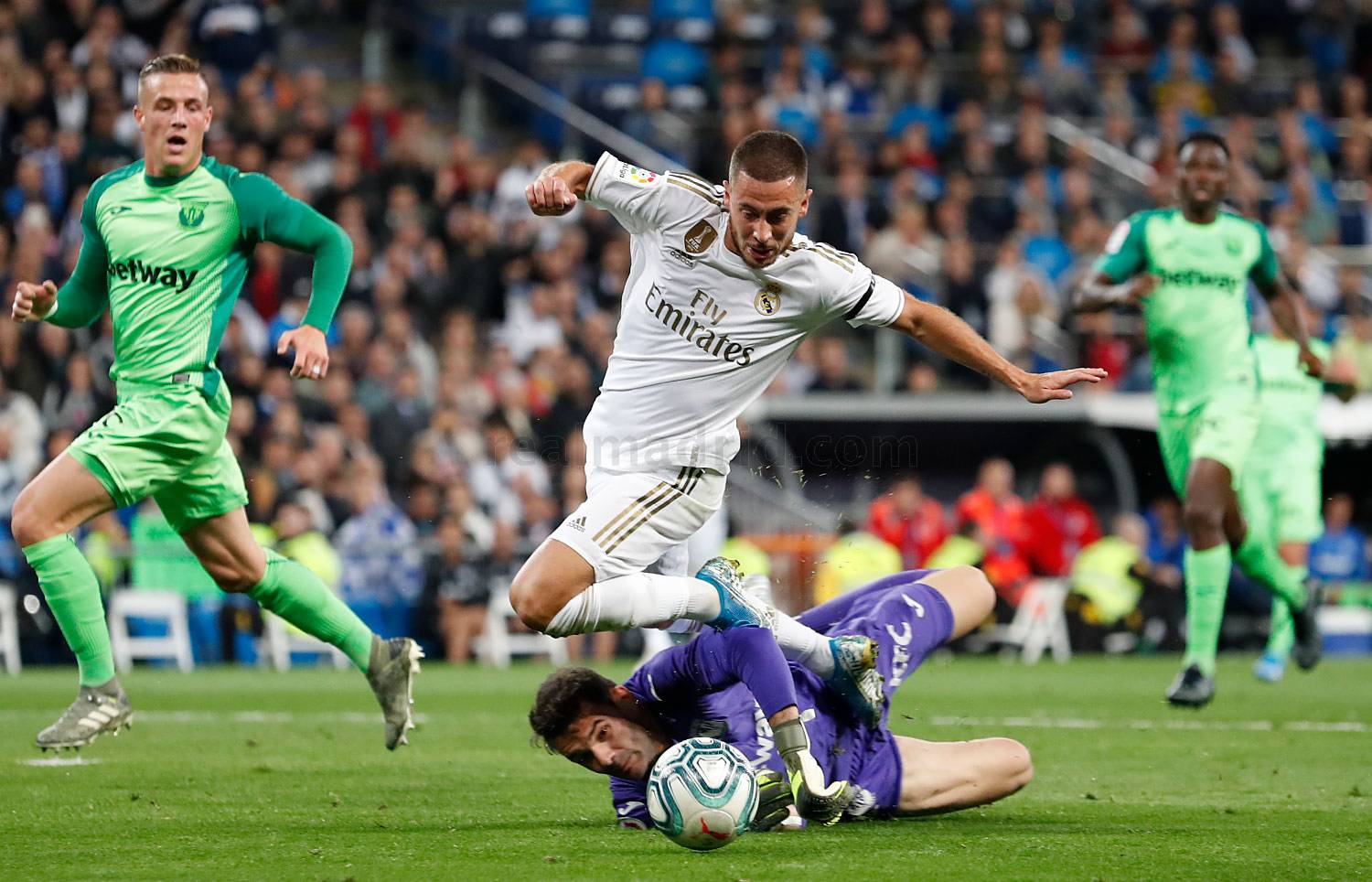 包含莱加内斯球员被选为本赛季MVP的词条