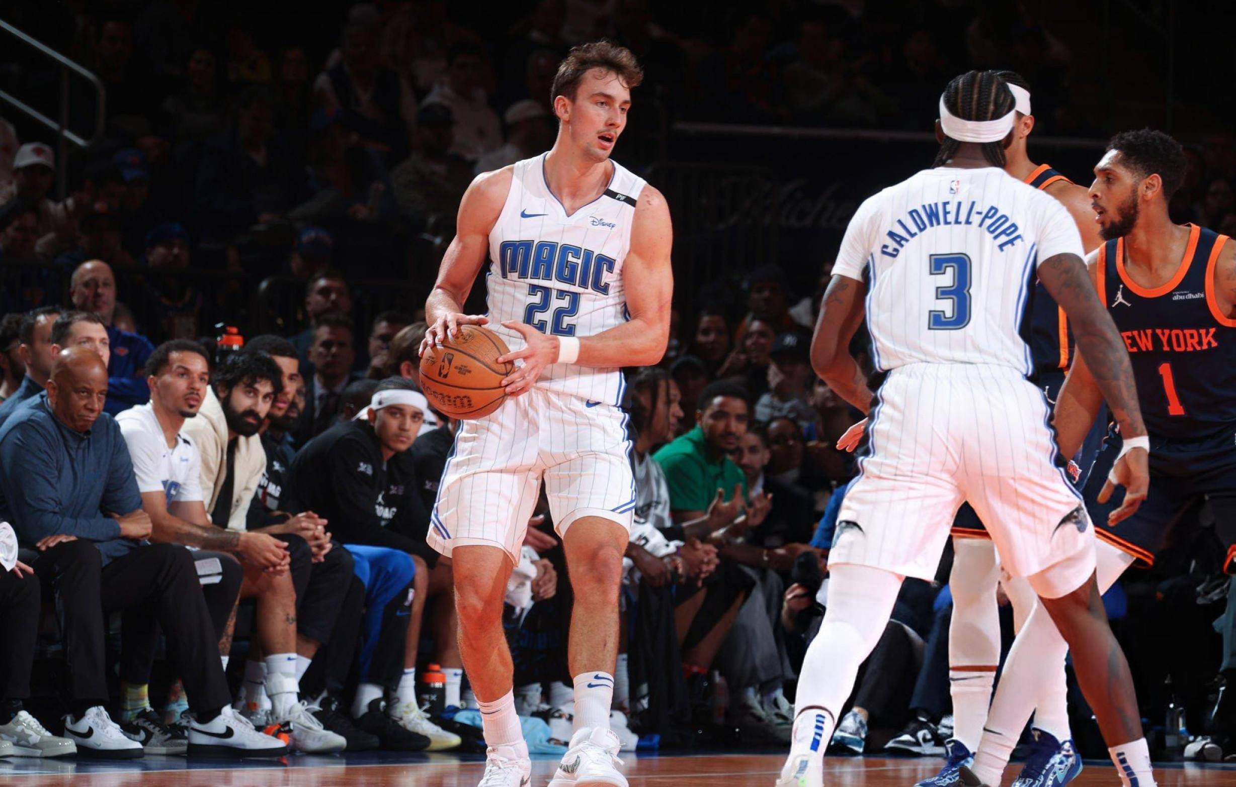 雄鹿击败火箭,晋级西部半决赛 雄鹿击败火箭,晋级西部半决赛