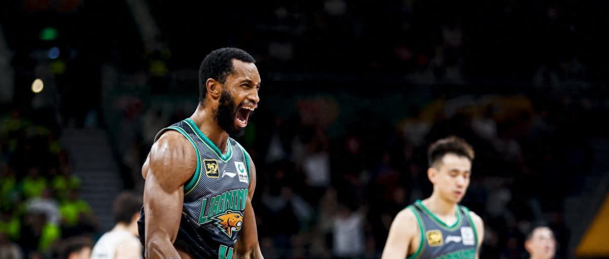 圣艾蒂安主场告捷,提升积分排名的简单介绍 圣艾蒂安主场告捷,提升积分排名的简单介绍