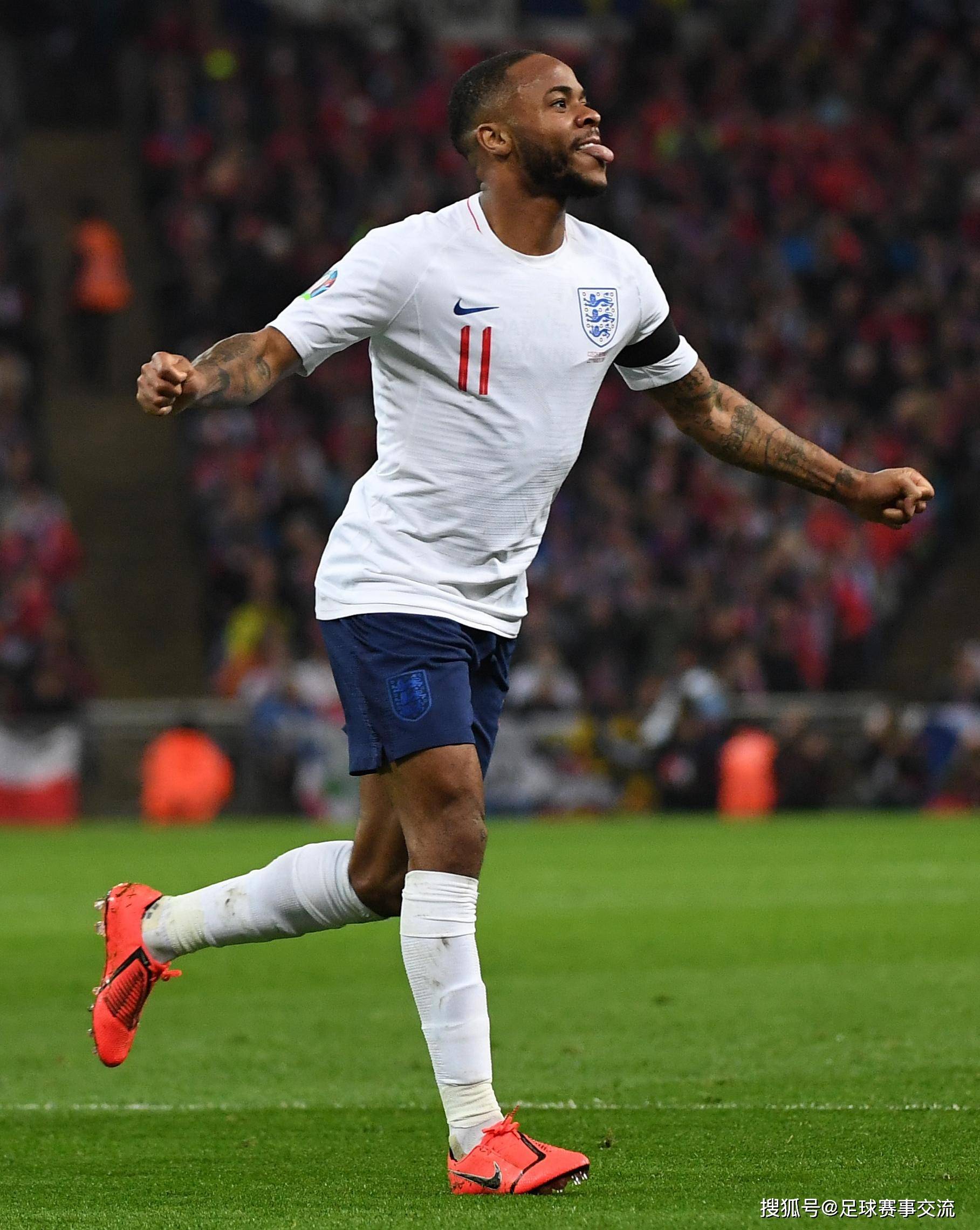 九游体育官网-足球赛事掀起一波又一波热潮