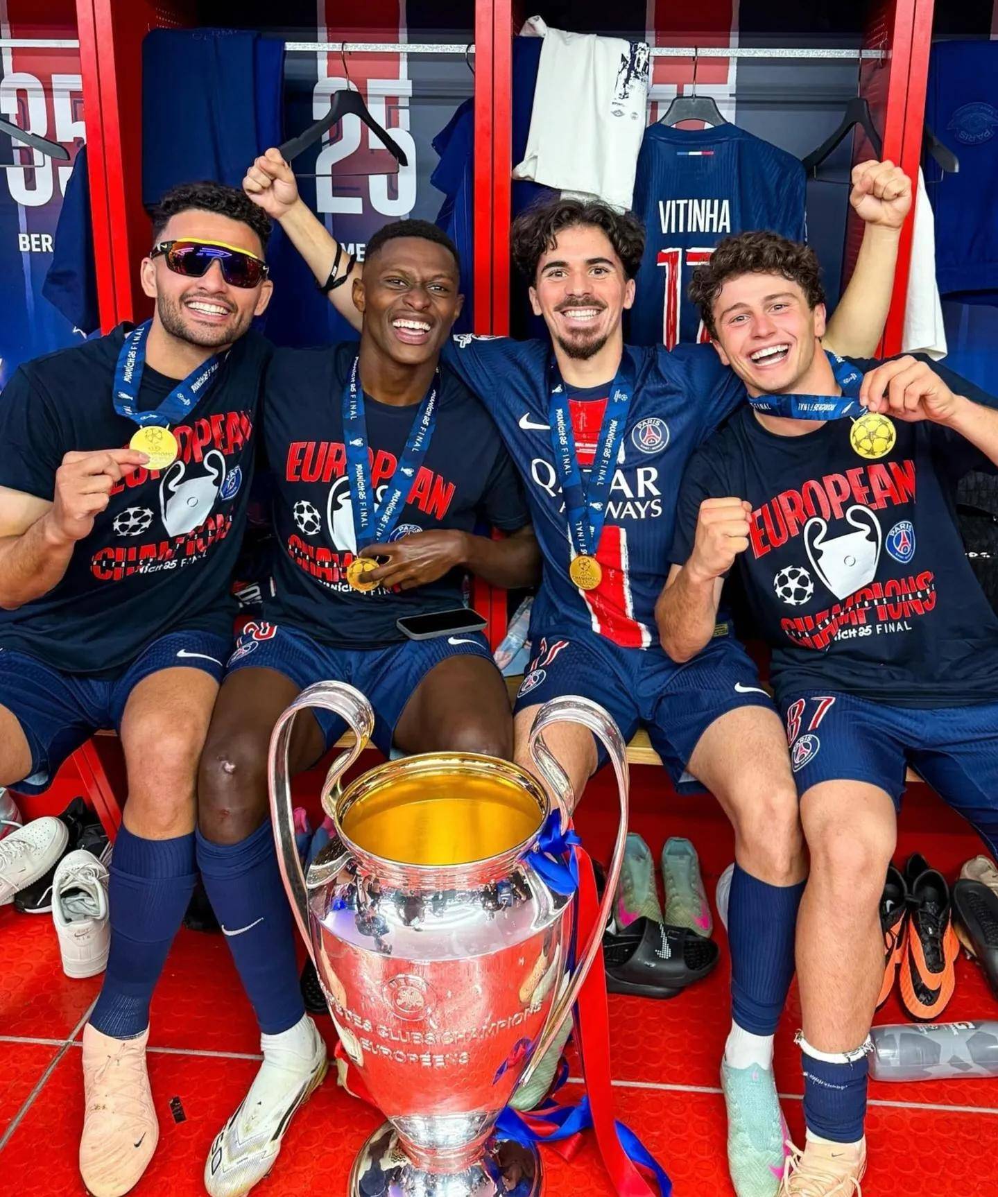 欧国联明星阵容揭晓,球迷围绕热议 欧国联明星阵容揭晓,球迷围绕热议