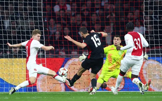 阿贾克斯突围成功,晋级形势看好的简单介绍 阿贾克斯突围成功,晋级形势看好的简单介绍