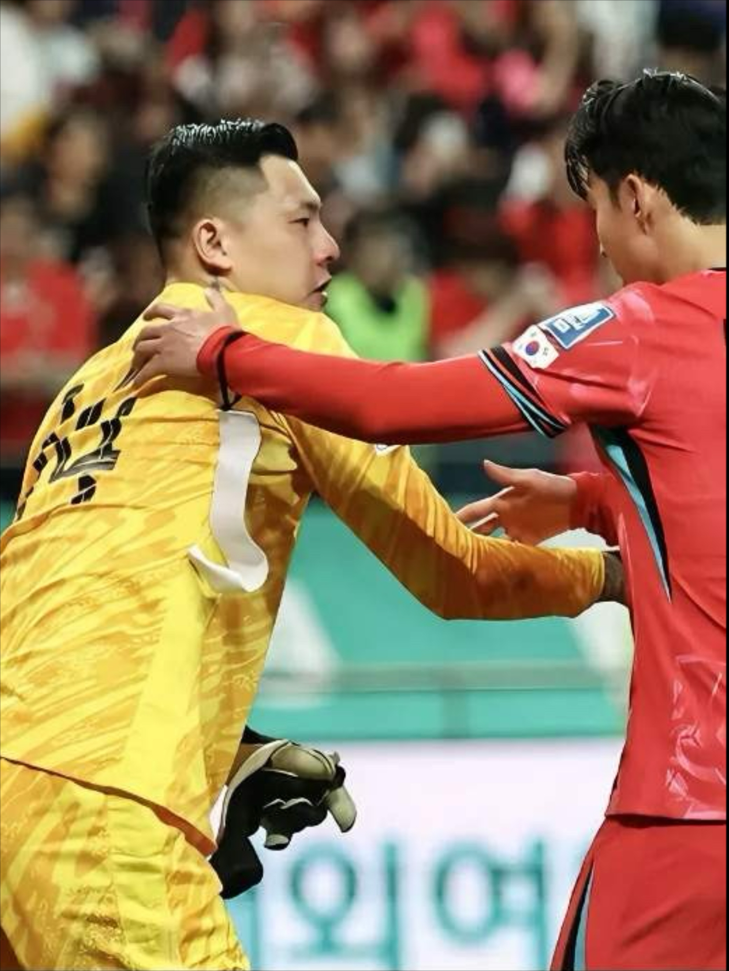 斗志昂扬的球队,向着胜利不懈奋斗的简单介绍 斗志昂扬的球队,向着胜利不懈奋斗的简单介绍