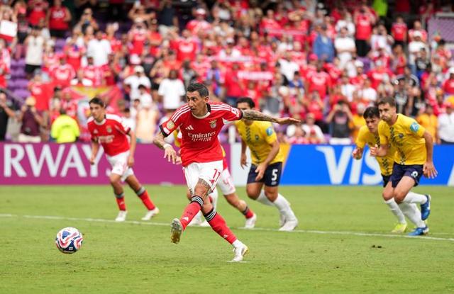 关于突尼斯球队凭借绝杀球晋级下一轮,气势飙升的信息 关于突尼斯球队凭借绝杀球晋级下一轮,气势飙升的信息