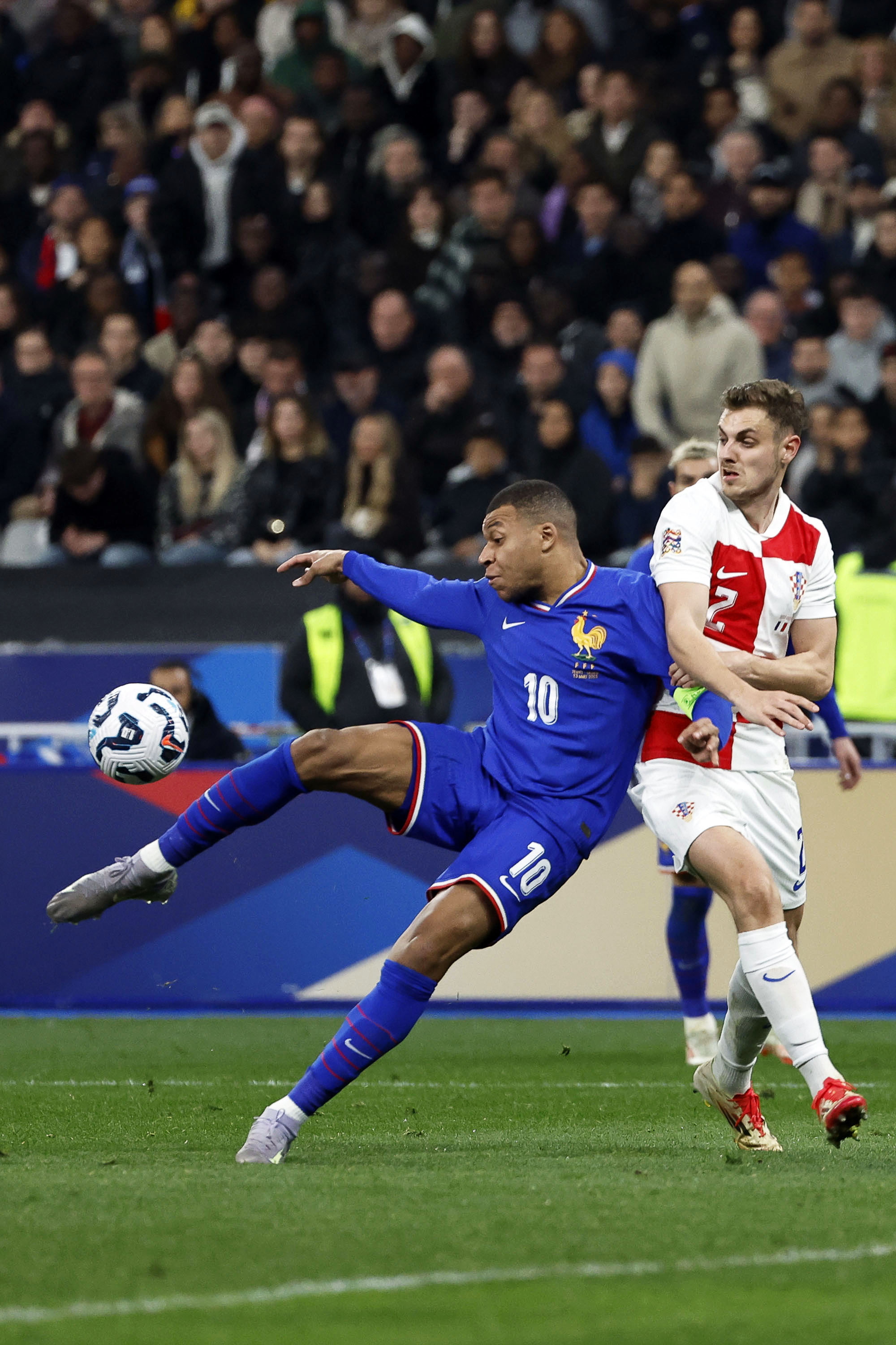 法国胜利迎战比利时:欧国联精彩比赛的简单介绍 法国胜利迎战比利时:欧国联精彩比赛的简单介绍