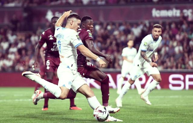 关于里昂队客场击败对手,实现豪取胜利的信息 关于里昂队客场击败对手,实现豪取胜利的信息