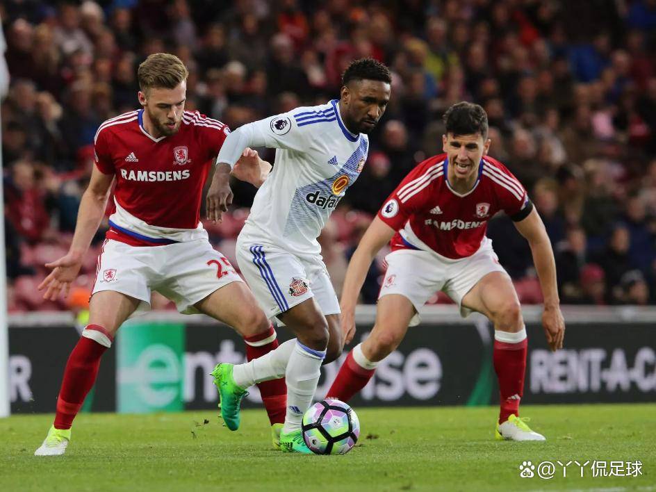 关于桑德兰主场大胜米德尔斯堡,升至联赛第三名的信息 关于桑德兰主场大胜米德尔斯堡,升至联赛第三名的信息