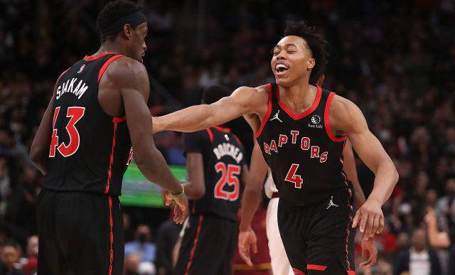 包含猛龙客场击败奇才,德罗赞全场独揽33分的词条 包含猛龙客场击败奇才,德罗赞全场独揽33分的词条